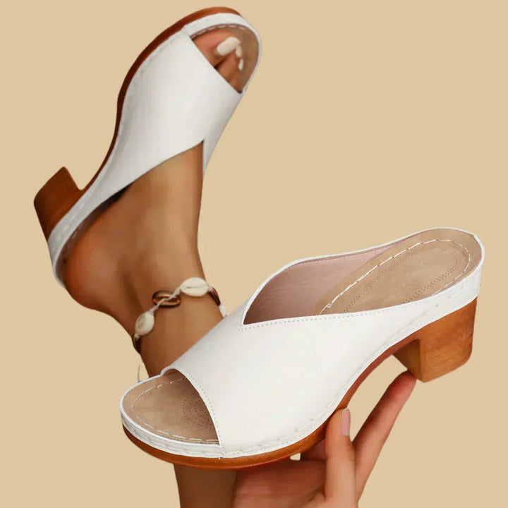 Orthopaedic Sandals with Thick Heels
