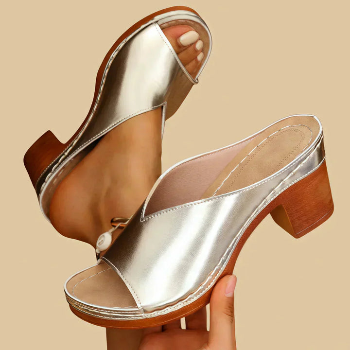 Orthopaedic Sandals with Thick Heels
