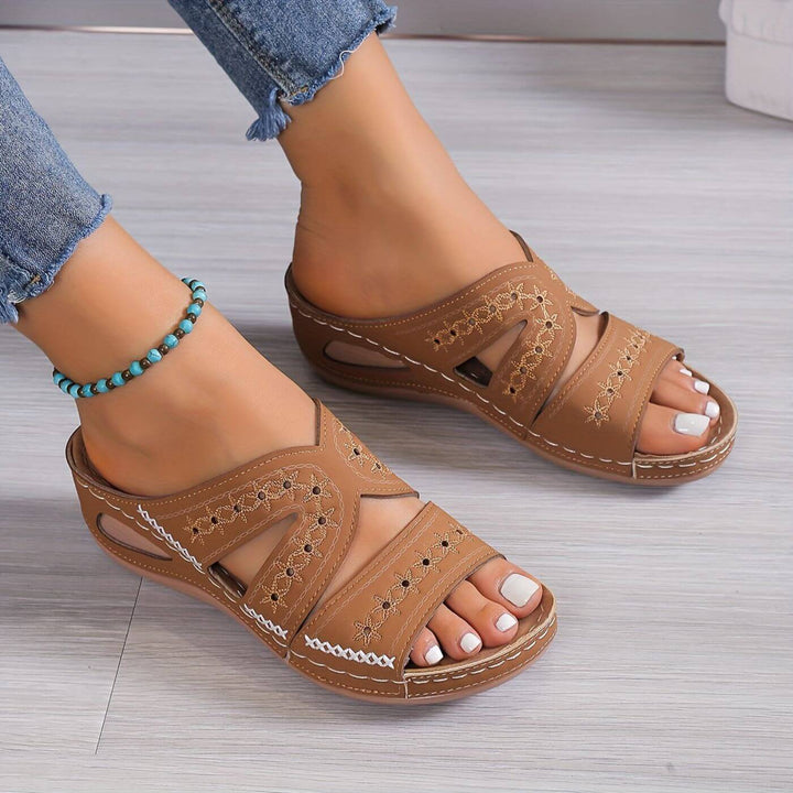 Slip-Resistant Orthopaedic Sandals