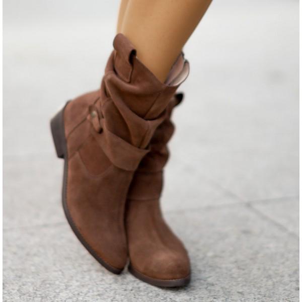 Elegant Ankle Boots with Zipper Closure