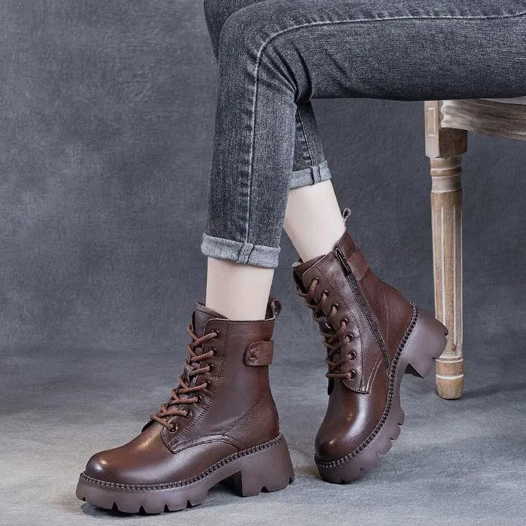 Orthopaedic Boots